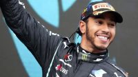 Hamilton bangga dengan persiapan optimal Mercedes jelang F1 2024